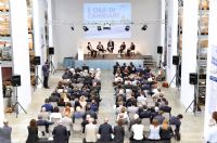 Fai click per vedere l'immagine &raquo;